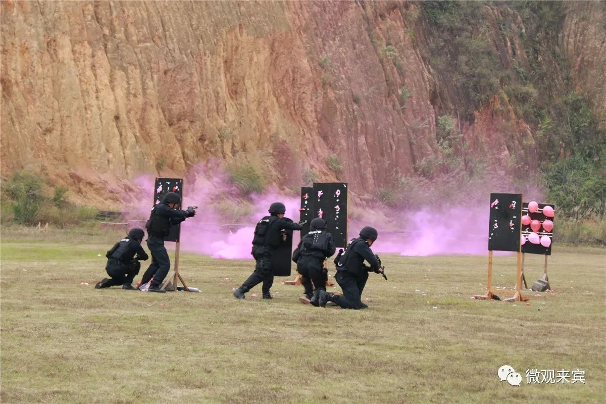 我市特警武警有多帥,點進來就知道啦!