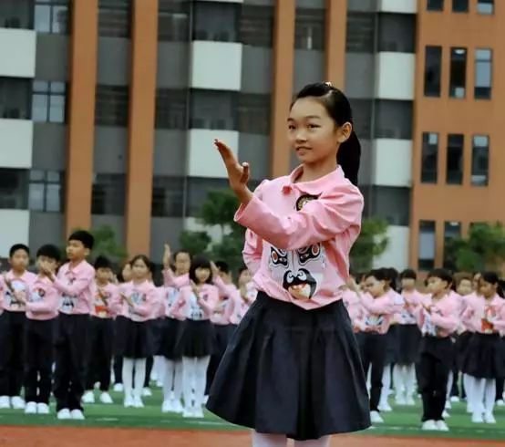 【一帶一路,築夢中國】黃岡小學二校區(金谷南路)第五屆體育節隆重