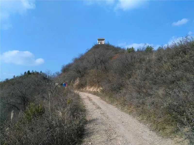 凤翔最高峰 神奇老爷岭