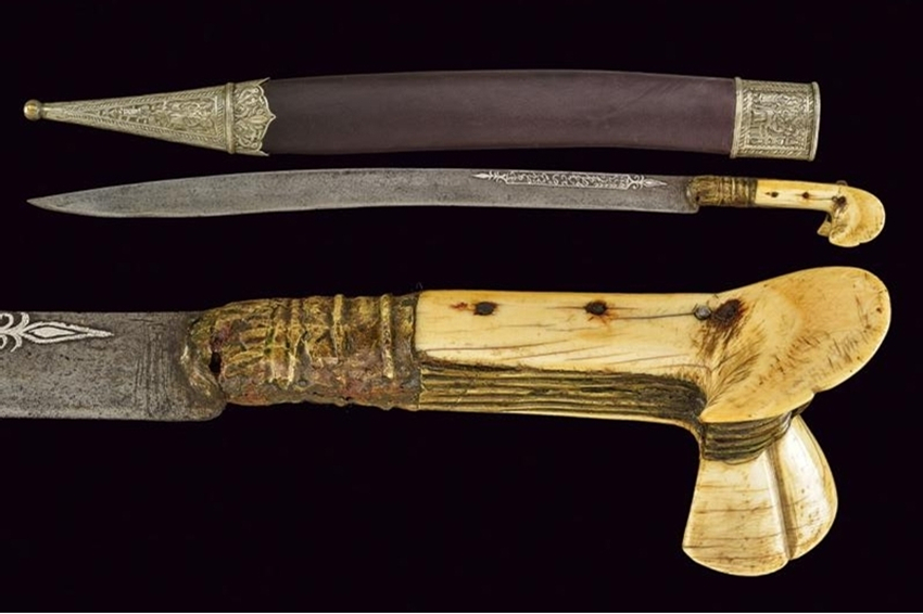 高加索弯刀17,18世纪高加索骑兵战刀,一种非常毒辣的兵器