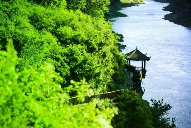 山區城市四川廣元引來高鐵時代多家景區發佈免門票政策