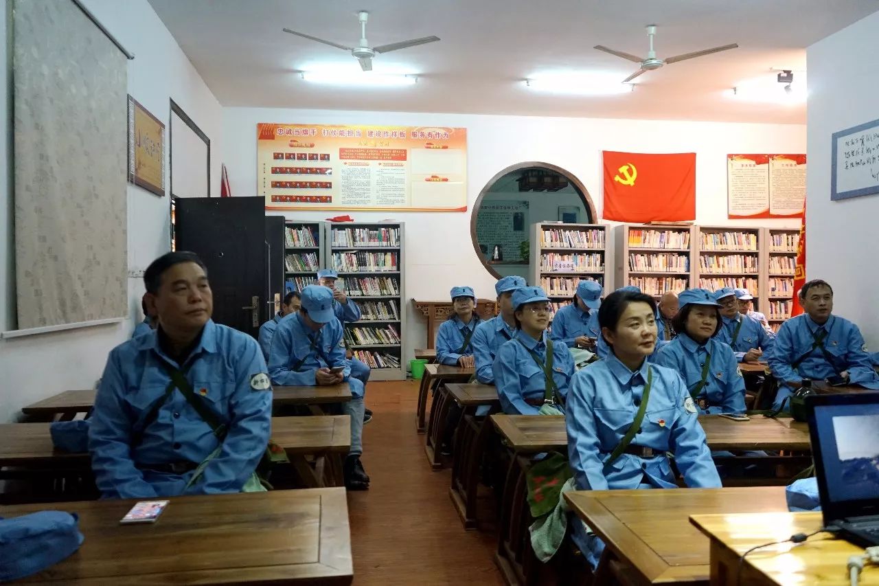 感受抗戰烽火歲月,接受愛國主義教育——市教育局機關開展主題黨日