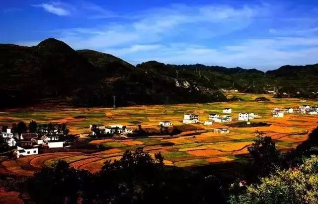 08風景攝影郎岱古鎮風貌和空間格局基本完整,古鎮中廟宇16座,現保存