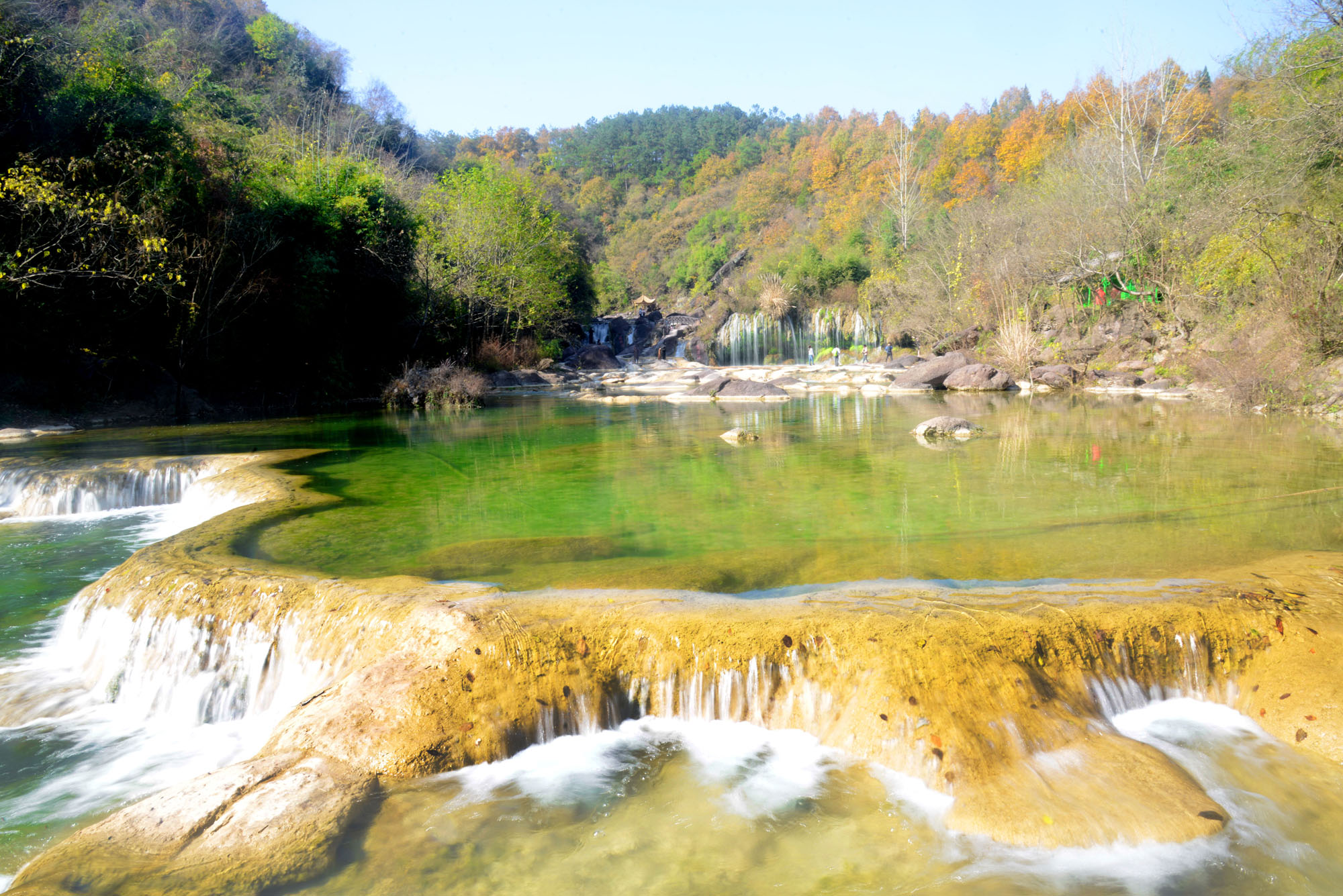 京山绿林山图片