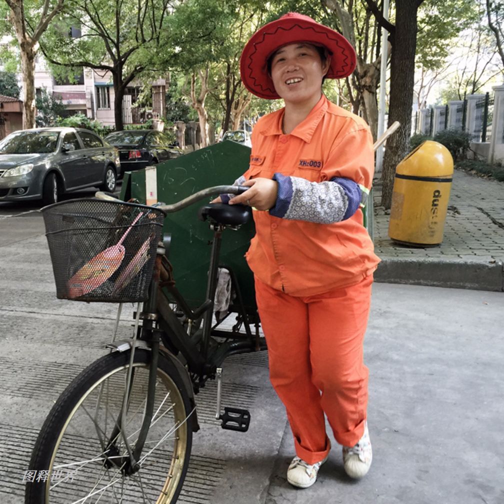杭州摄影师跟踪拍摄三代女民工 年轻打工妹想在城市找婆家