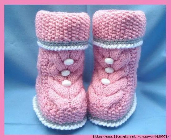 一款漂亮的宝宝短毛靴的简要织法步骤图