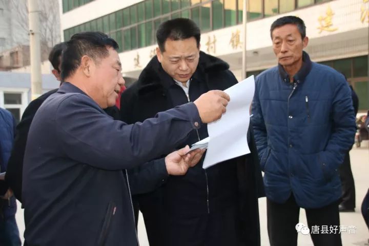 县委书记杜庆勇就冬季供暖,煤改气,安全生产,食药安全等民生工作进行