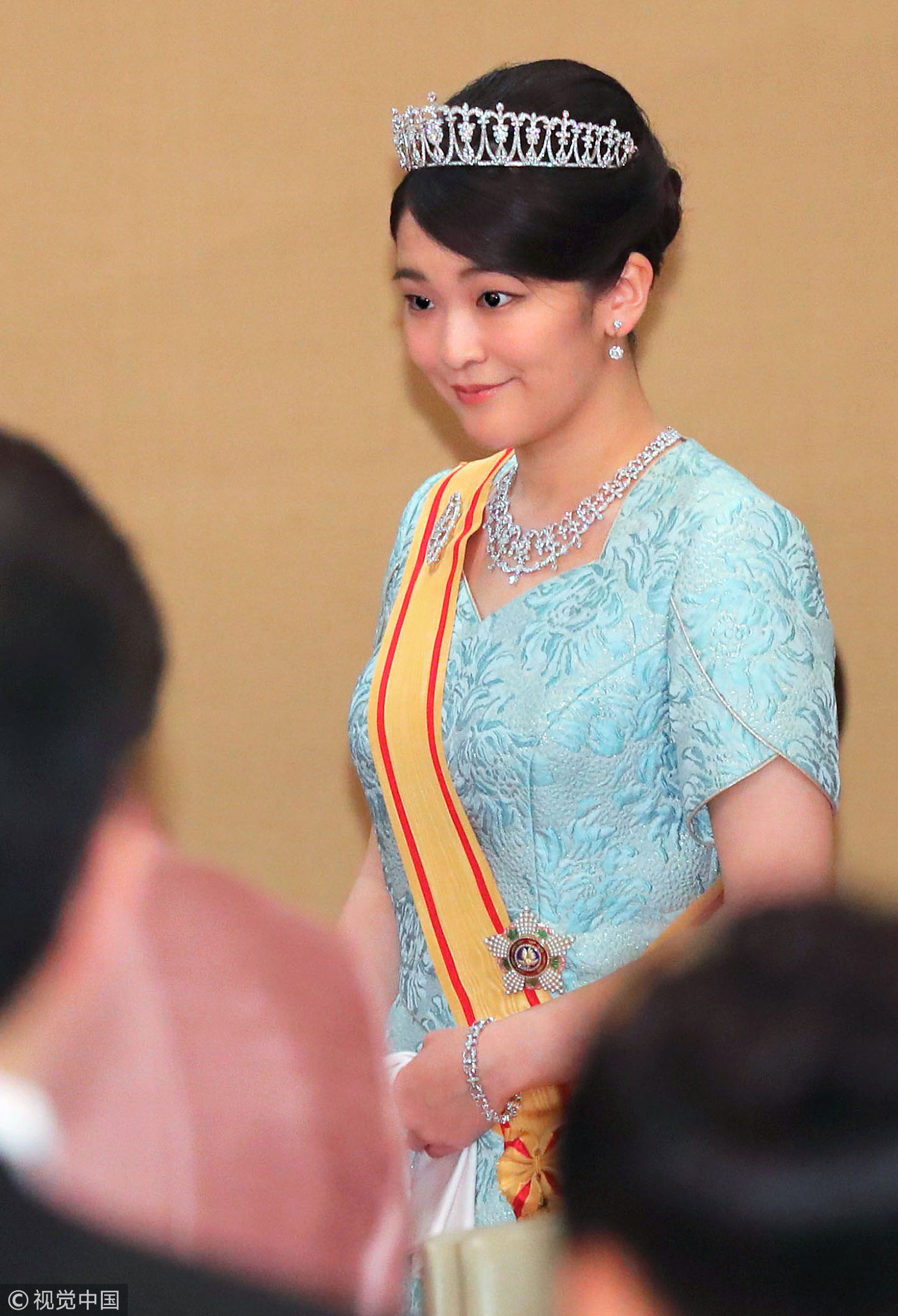 日本天皇举行欢迎宴 真子公主甜美亮相