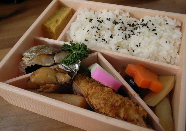 日本大便料理图片图片