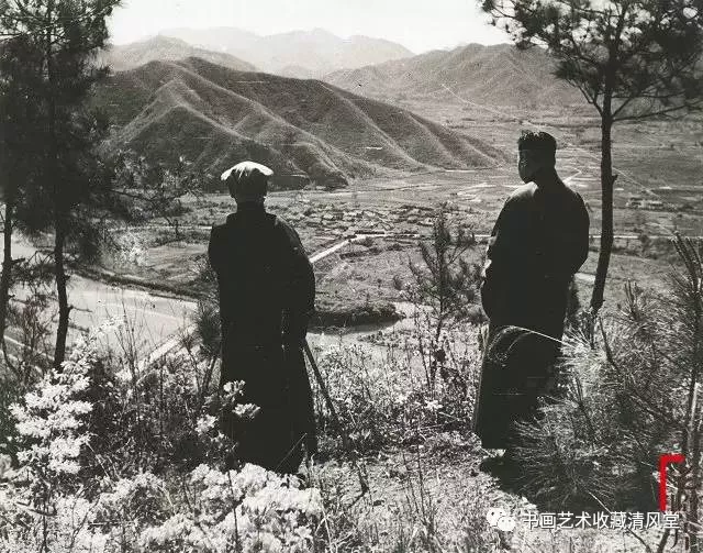 1949年初,蒋介石下野后和家人回到奉化溪口老家