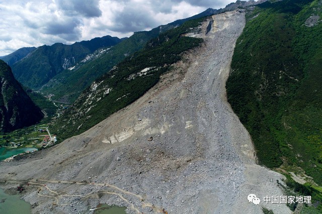 地理知識不老實的岷山地震帶