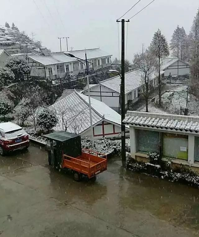 常德这个地方下雪啦常德迎来湖南今冬第一场雪