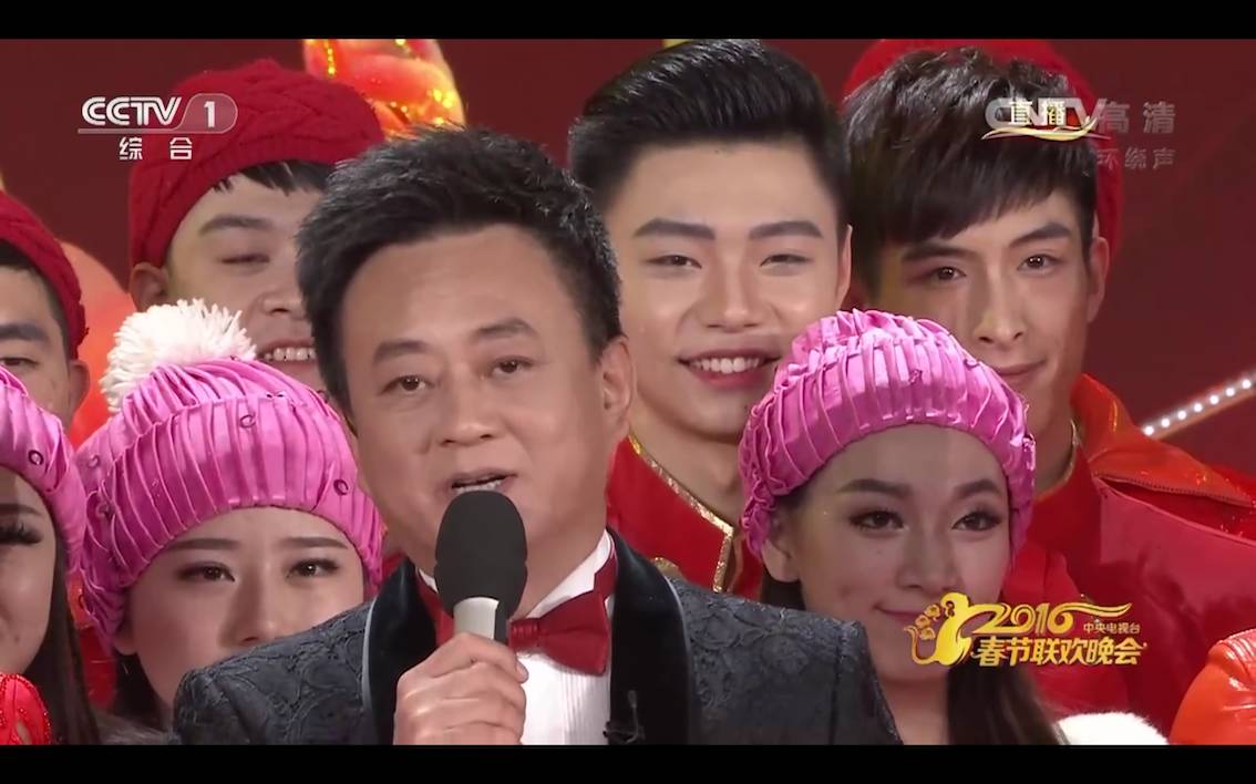 连续21年主持春晚几乎零失误这个央视一哥把坚守演绎到极致