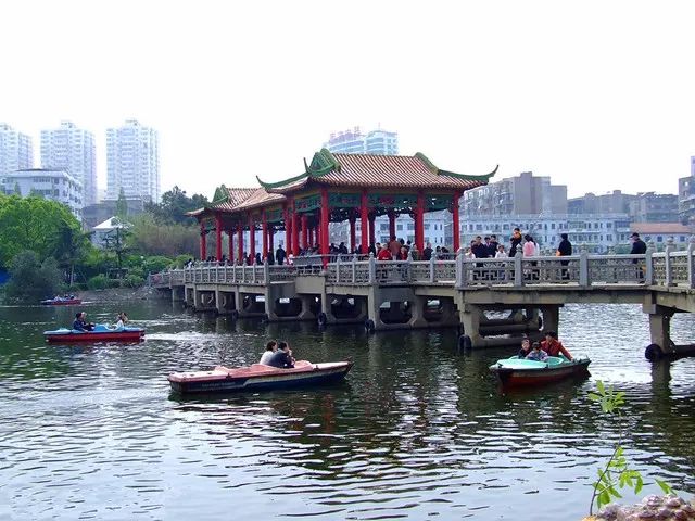 南昌湖滨公园图片