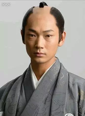 日本男人发型图片古代图片