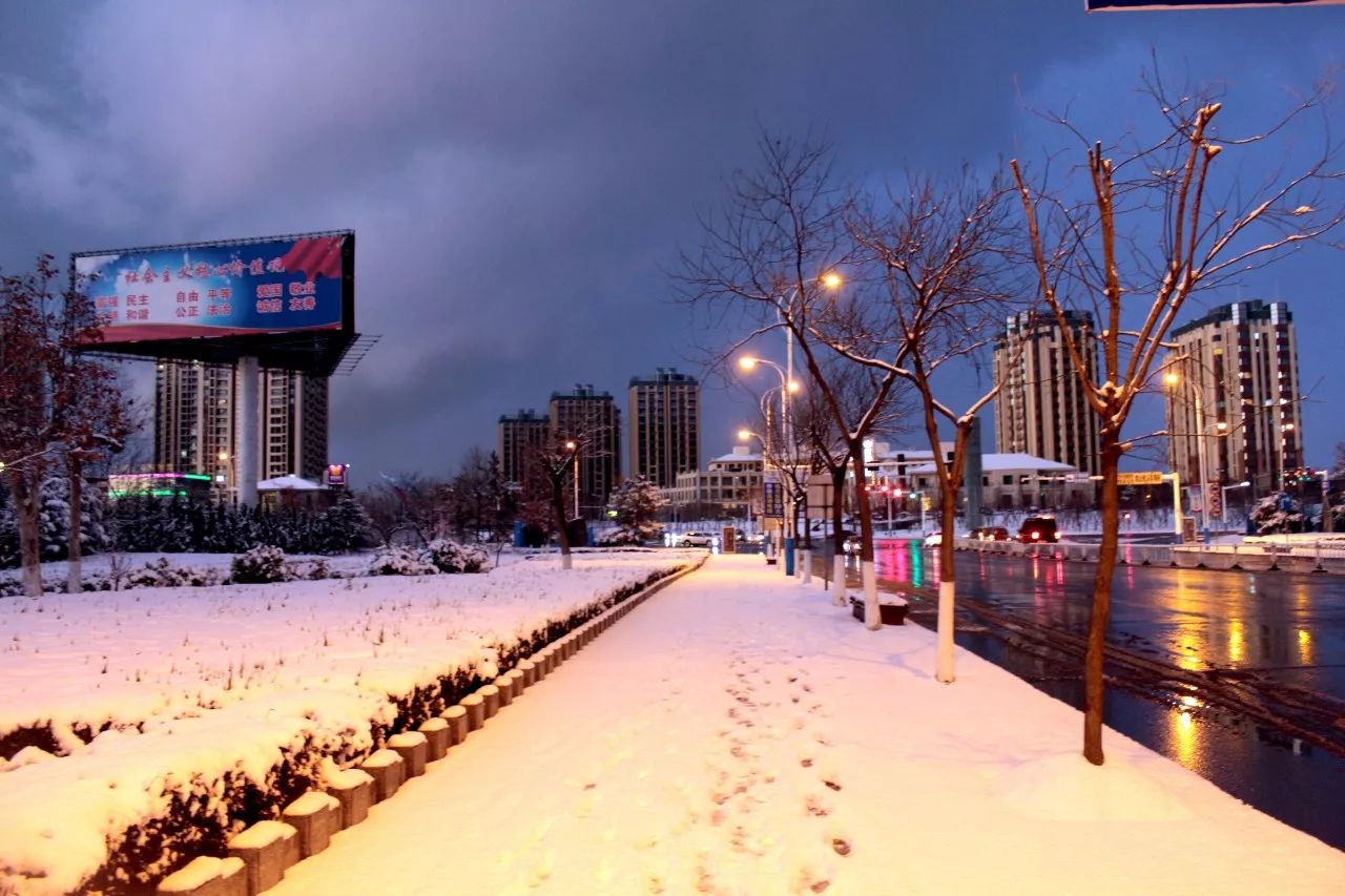 牟平龍湖雪景這樣的雪景才是我們認識的雪窩煙臺……網友們不禁紛紛