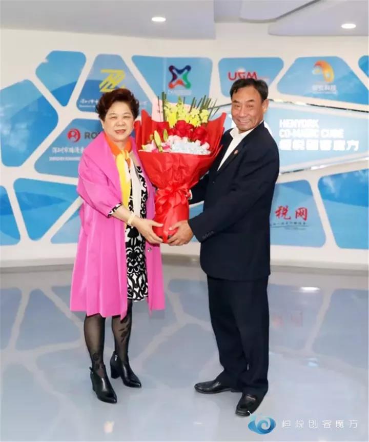 深圳潮汕商会会长女儿图片