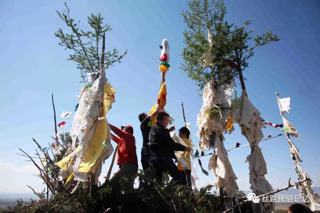 图说节庆风俗(16:蒙古族人的"那达慕"