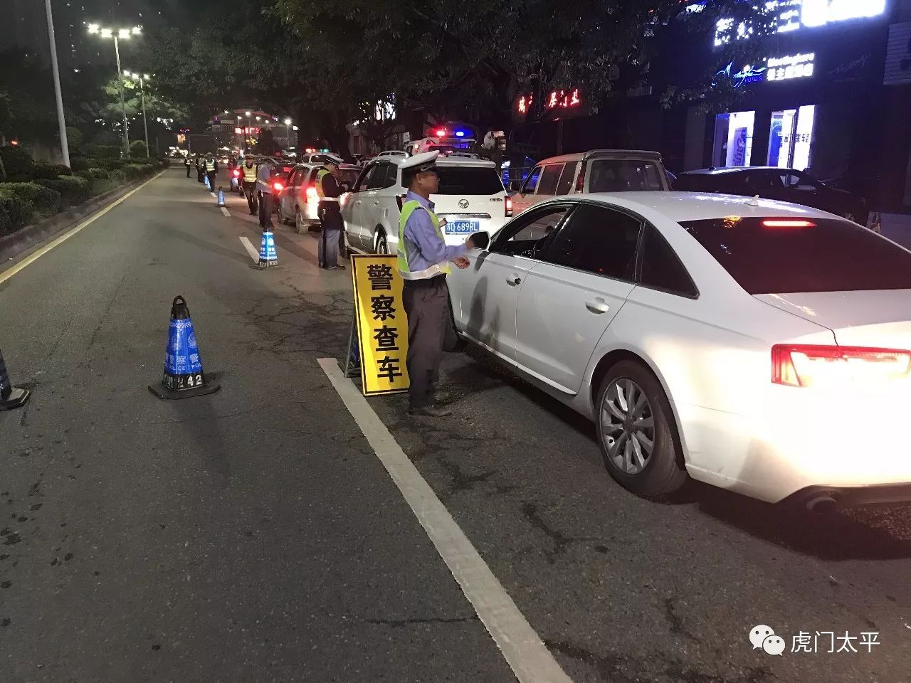 连升路等重点路段设置执勤点,结合流动巡逻等方式,重点查处摩托车