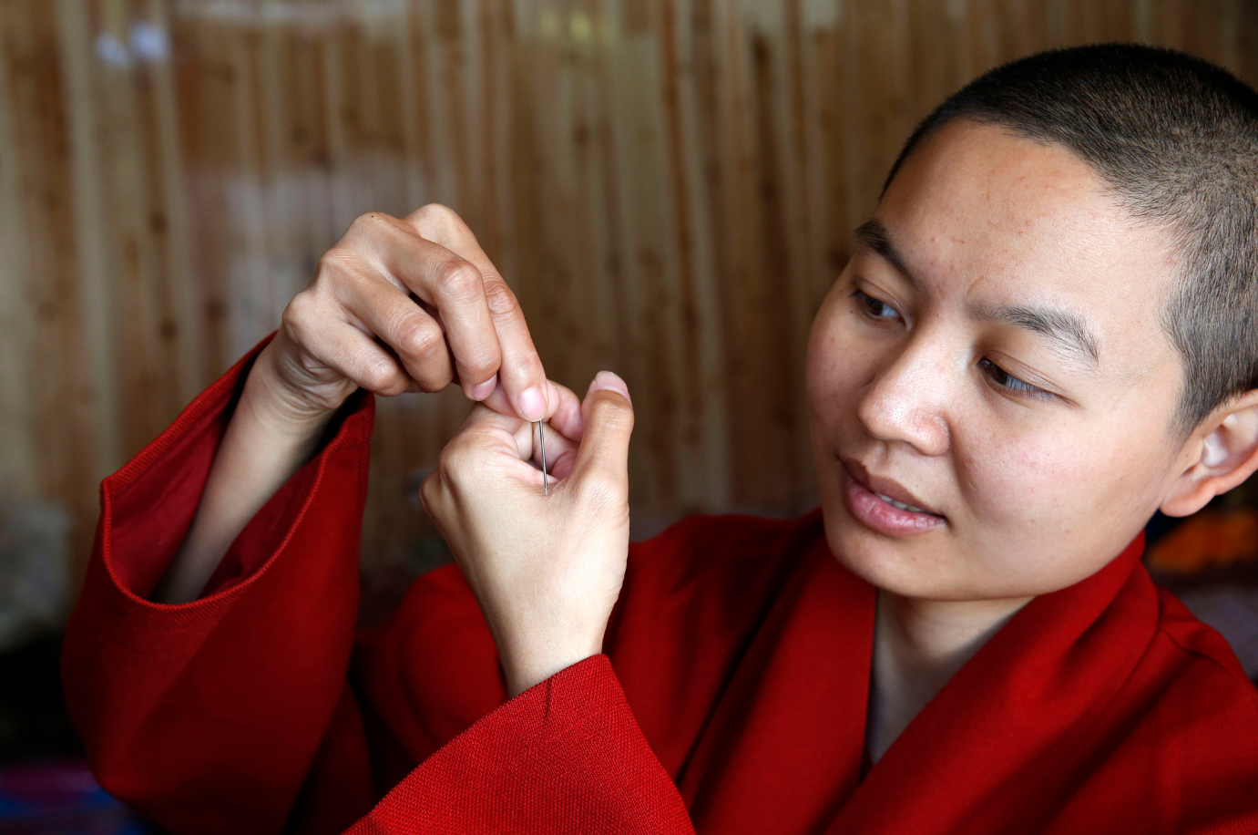 女人出家剃度电视剧图片