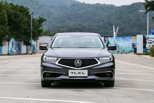 讴歌tlx2022引进中国图片