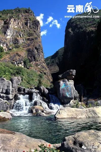 旅游 正文 位于大理州漾濞县境内的苍山石门关风景区,以"险,奇,秀"而