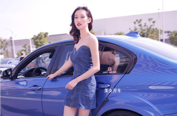 美女開車,自己當起了修車工,厲害了_搜狐汽車_搜狐網