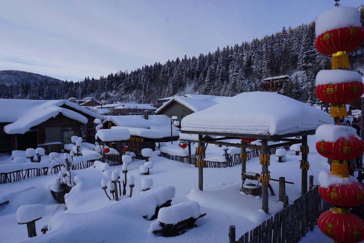 保障遊客切身利益,根據相關法律法規,雪鄉旅遊風景區每年都會公示各種