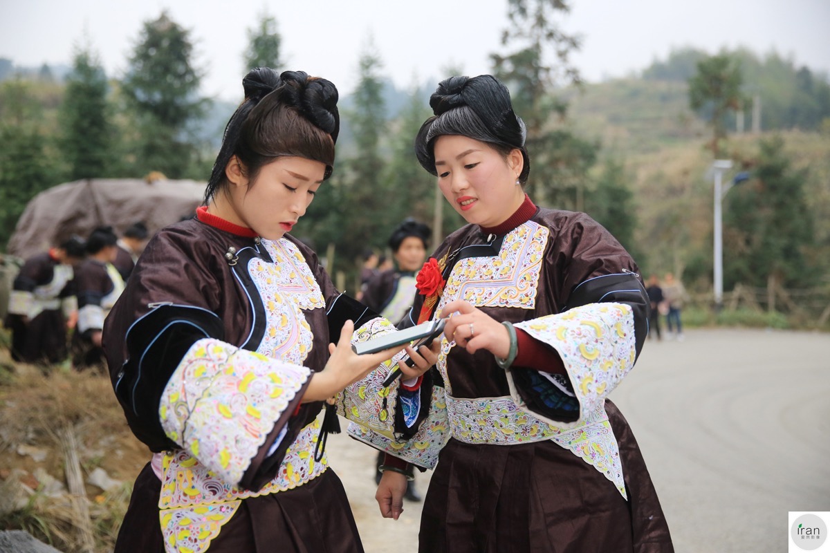 貴州深山農村姑娘,膚白貌美純天然,秒殺網紅