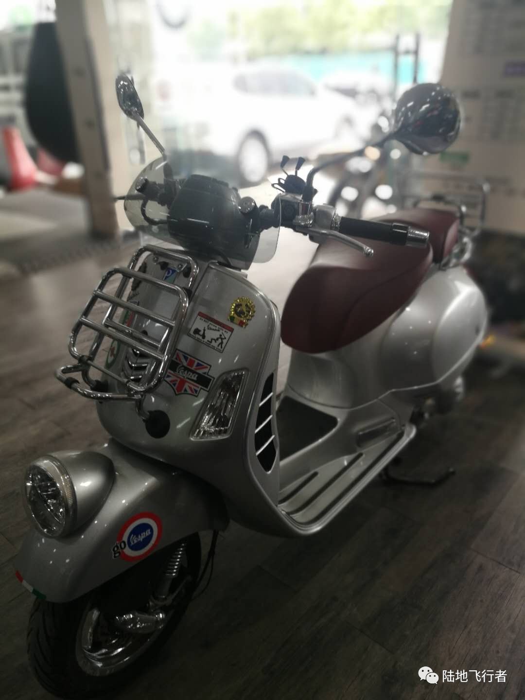 轉讓|出滬a 16-10月 vespa gtv300 3000公里 帶牌另算