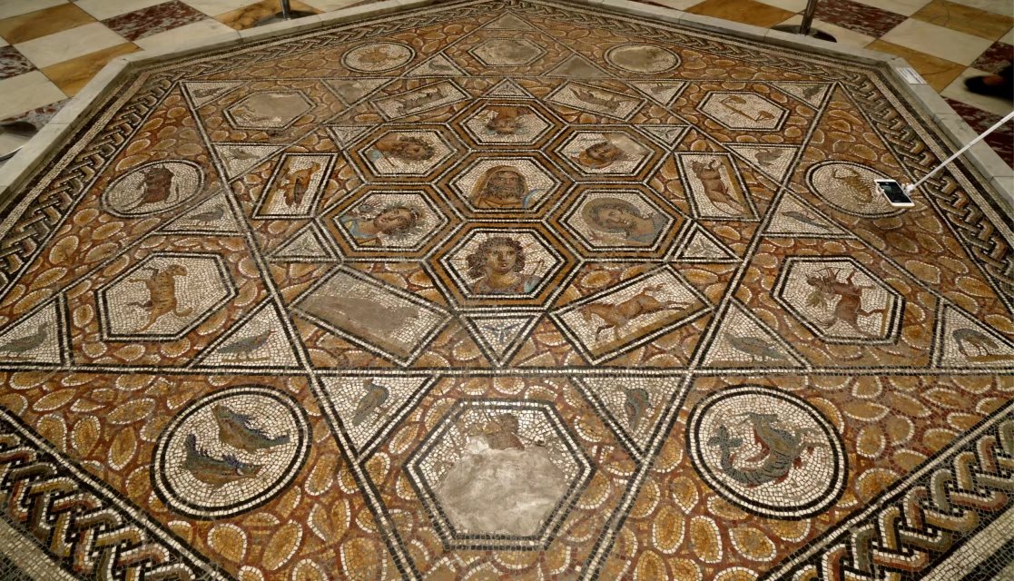 突尼斯马赛克博物馆展现着古罗马帝国时期精美的装饰艺术