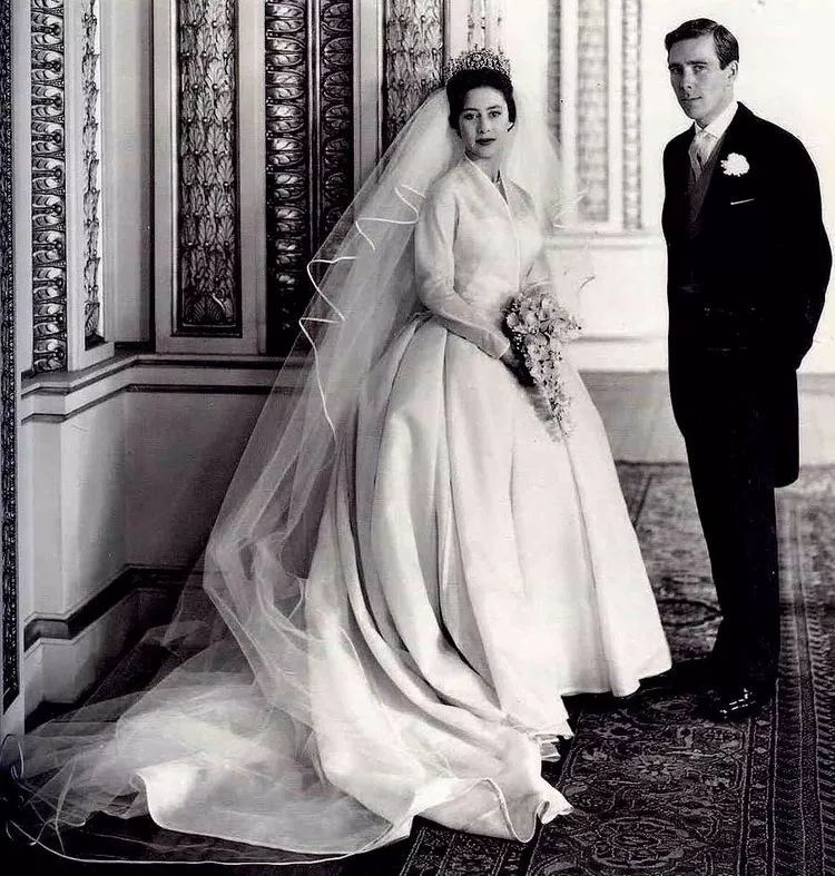 princess margaret married in 1960princess margaret married in