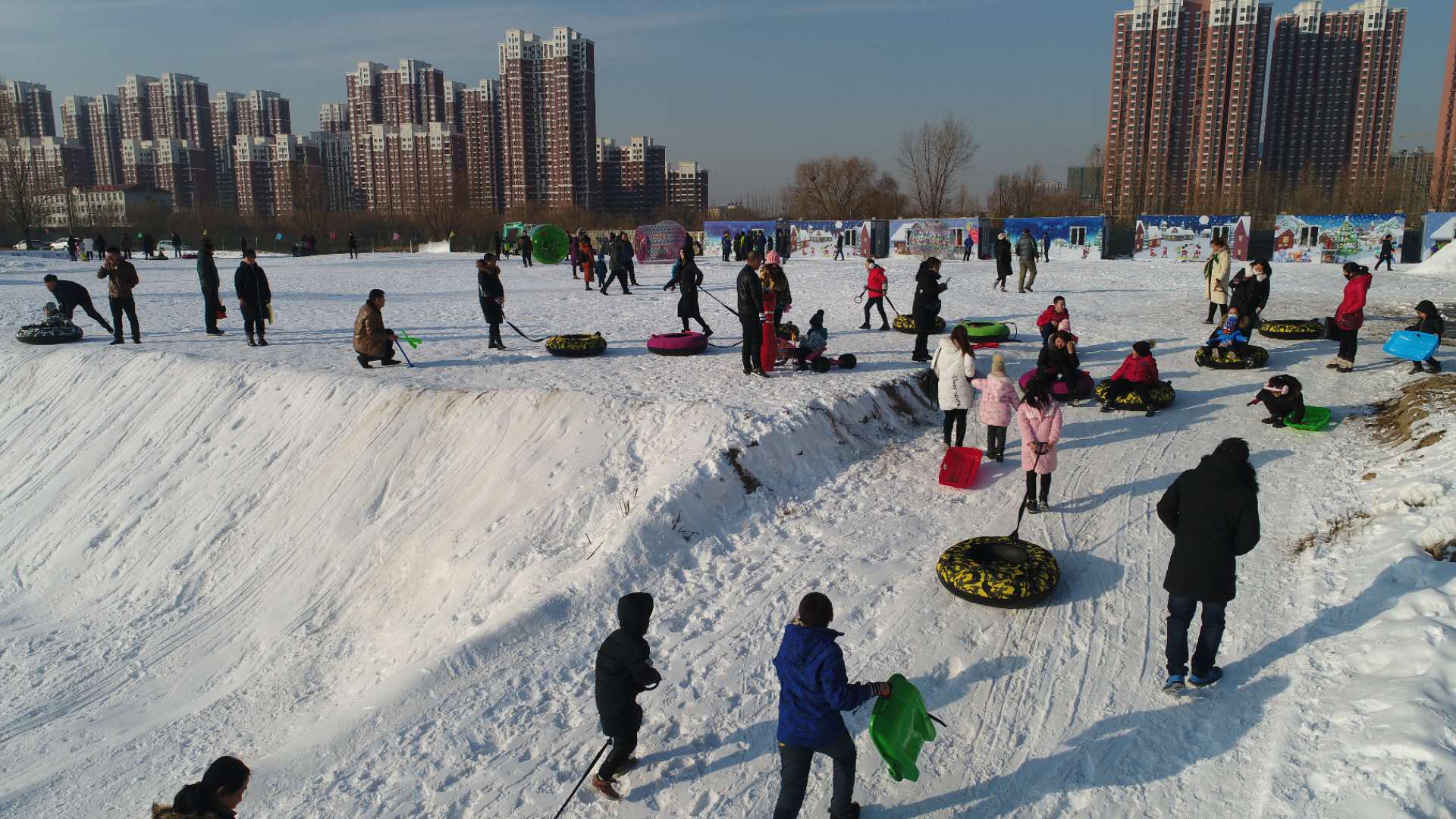 蚂蚁部落冰雪世界开业点燃你的冬日激情