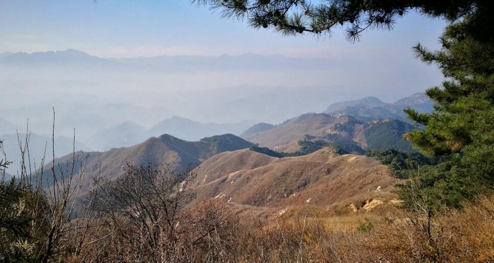 週末去藍關古道登頂虎頭山遠觀連綿山峰