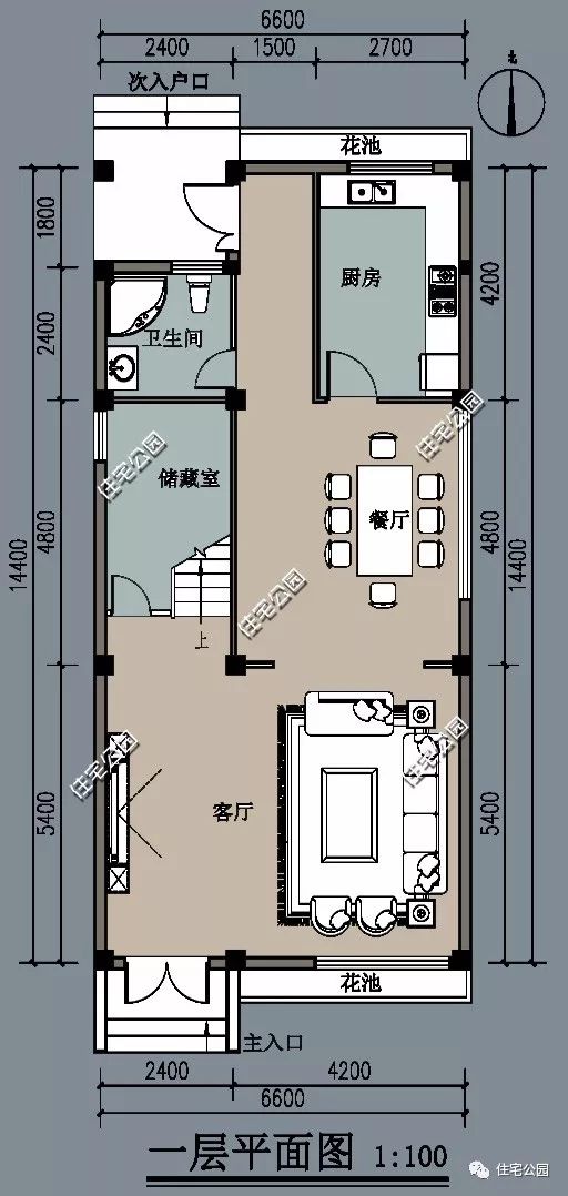 餐厅为挑空设计,是因为狭窄的空间,难免会给人局促的拥挤感,纵向将