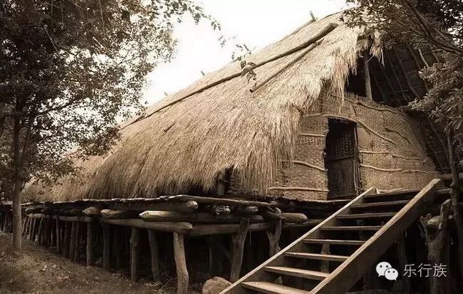 河姆渡遺址是中國晚期新石器時代遺址,位於餘姚市河姆渡鎮,面積約4萬