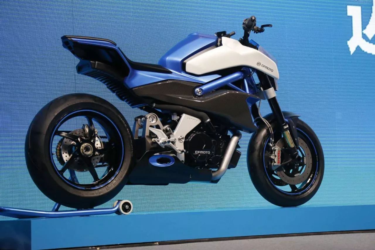 震撼:首款国产v型双缸1000cc大排量摩托车现身!民族骄傲
