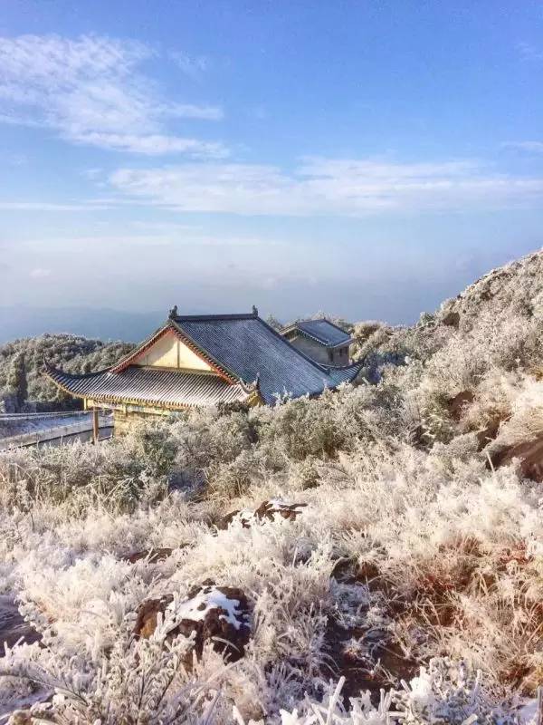 周宁仙风山下雪图片