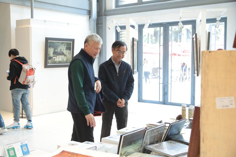 新城市遇见老民居余春明艺术沙龙深圳首展