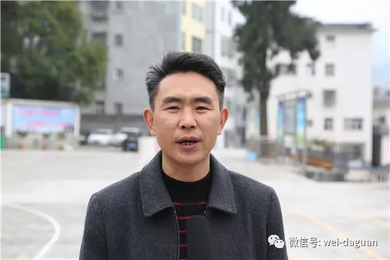 翠华中学校长图片