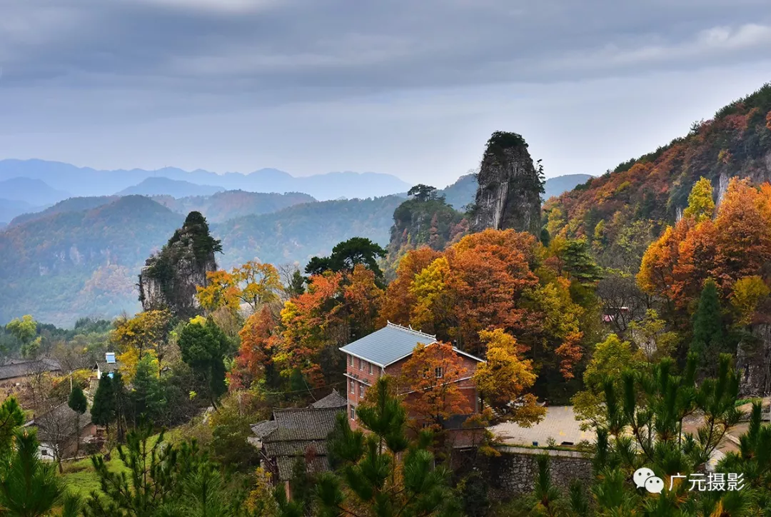 朝天区多彩曾家山图片