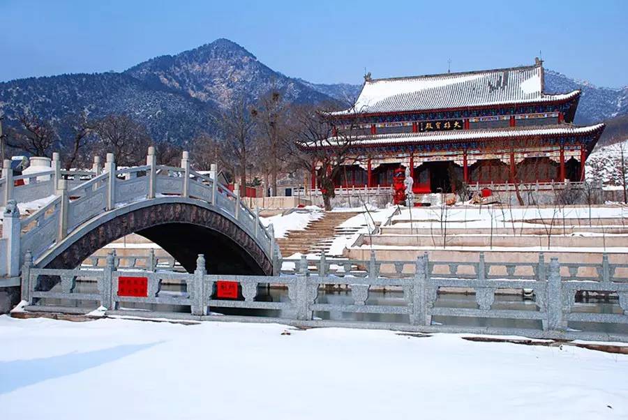 香山如醉曾子山旅遊區4崮群挺拔 雪峰崔嵬觀音山旅遊區3雪沾瓊綴 峰雪