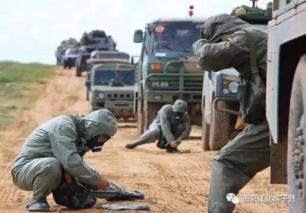 揭秘防化部隊對核武器,化學武器和生物武器的群眾性防護的作用.