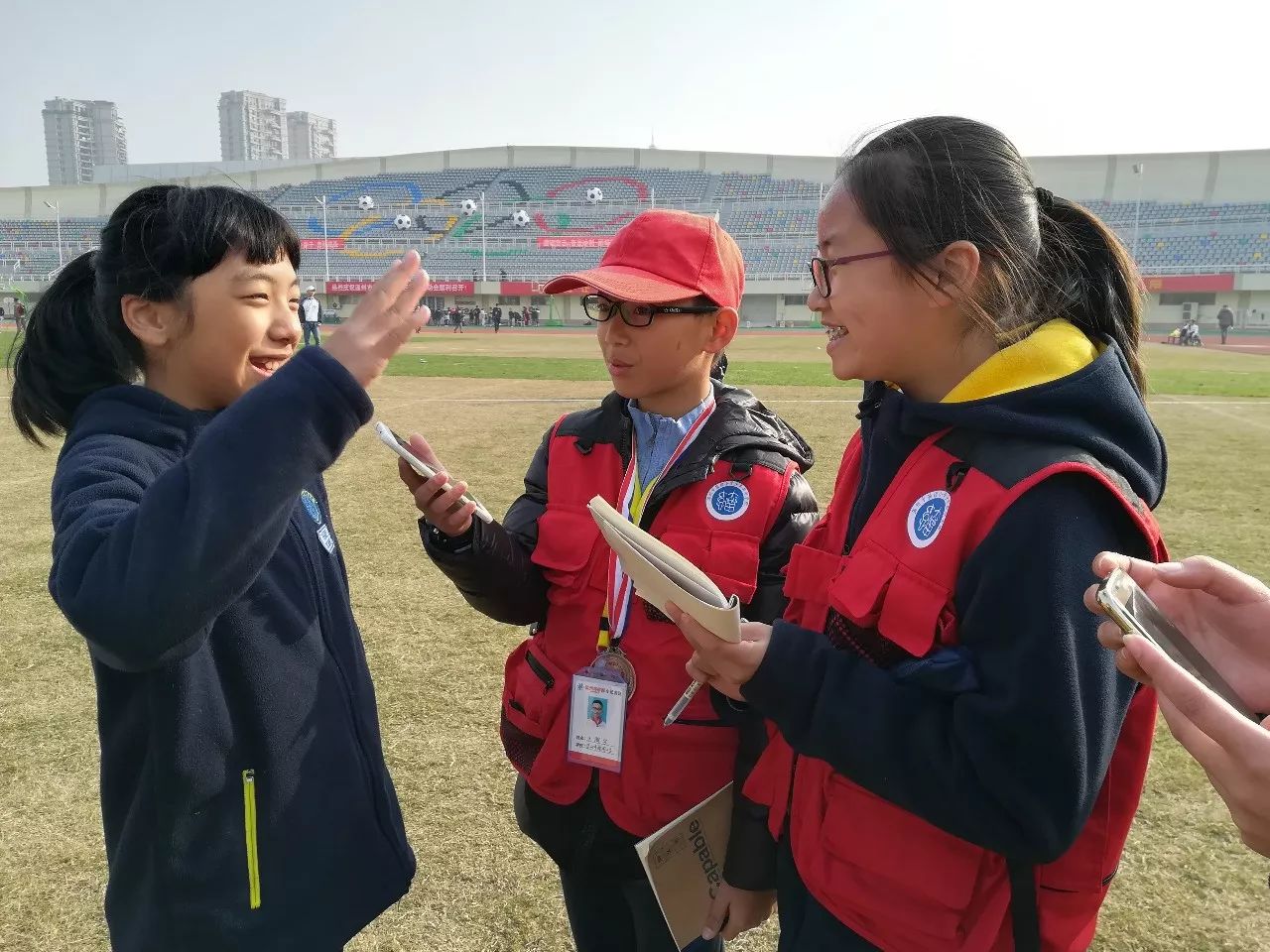 籀园小学举办少年梦足球梦中国梦趣味运动会看小记者眼里的足下狂欢