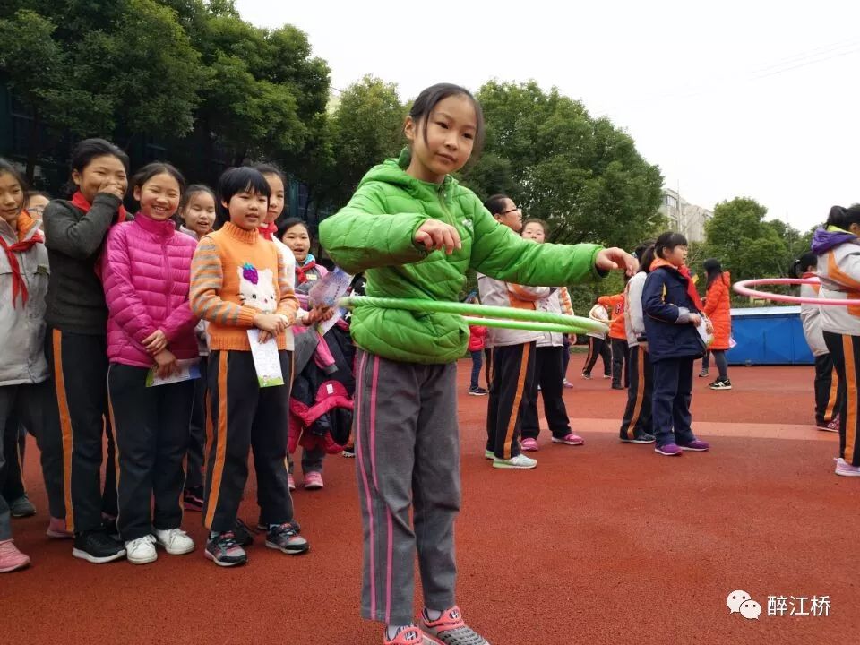 嘉定区金鹤小学图片