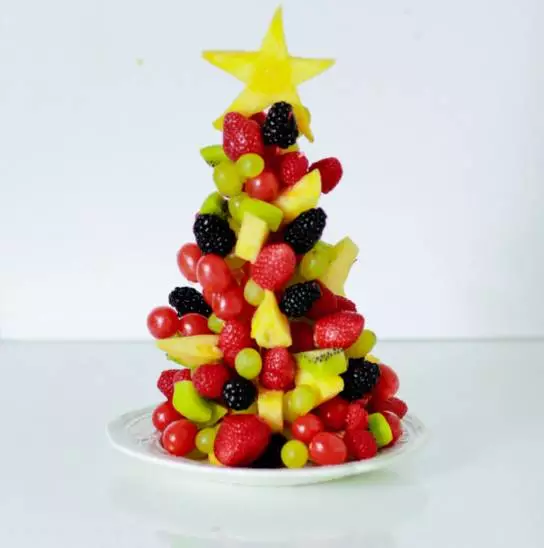 水果拼盘圣诞树立体图片
