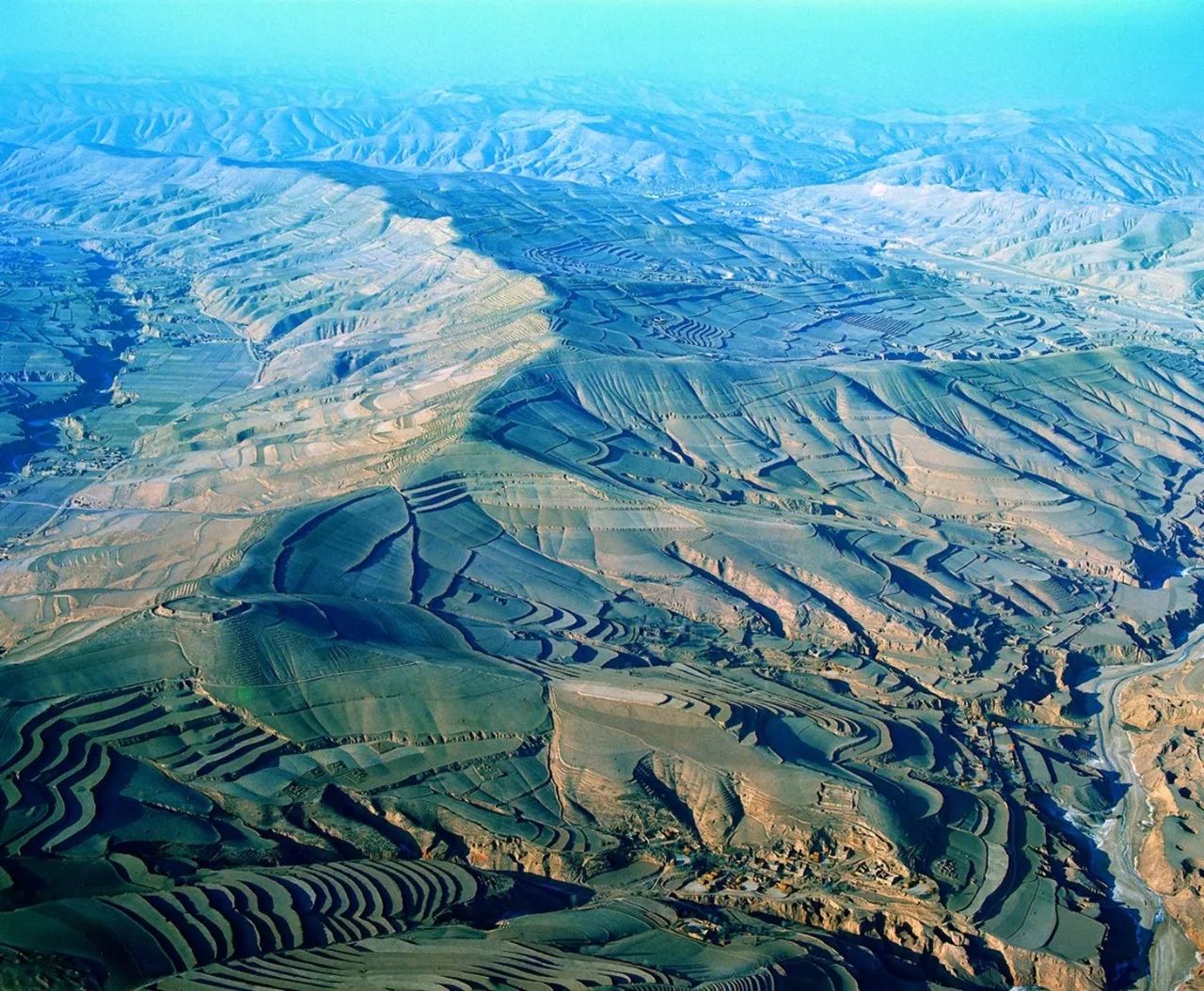 风景家住黄河左宗棠为什么说陇中苦瘠甲于天下