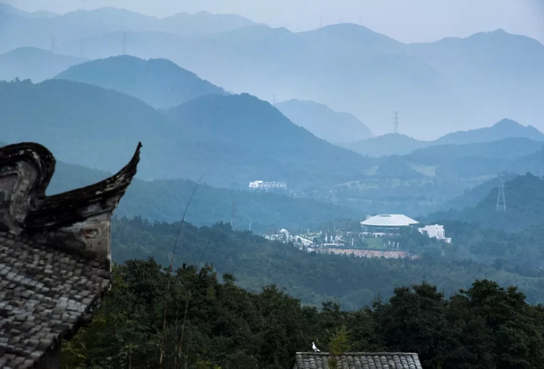 罗甸半山小镇图片