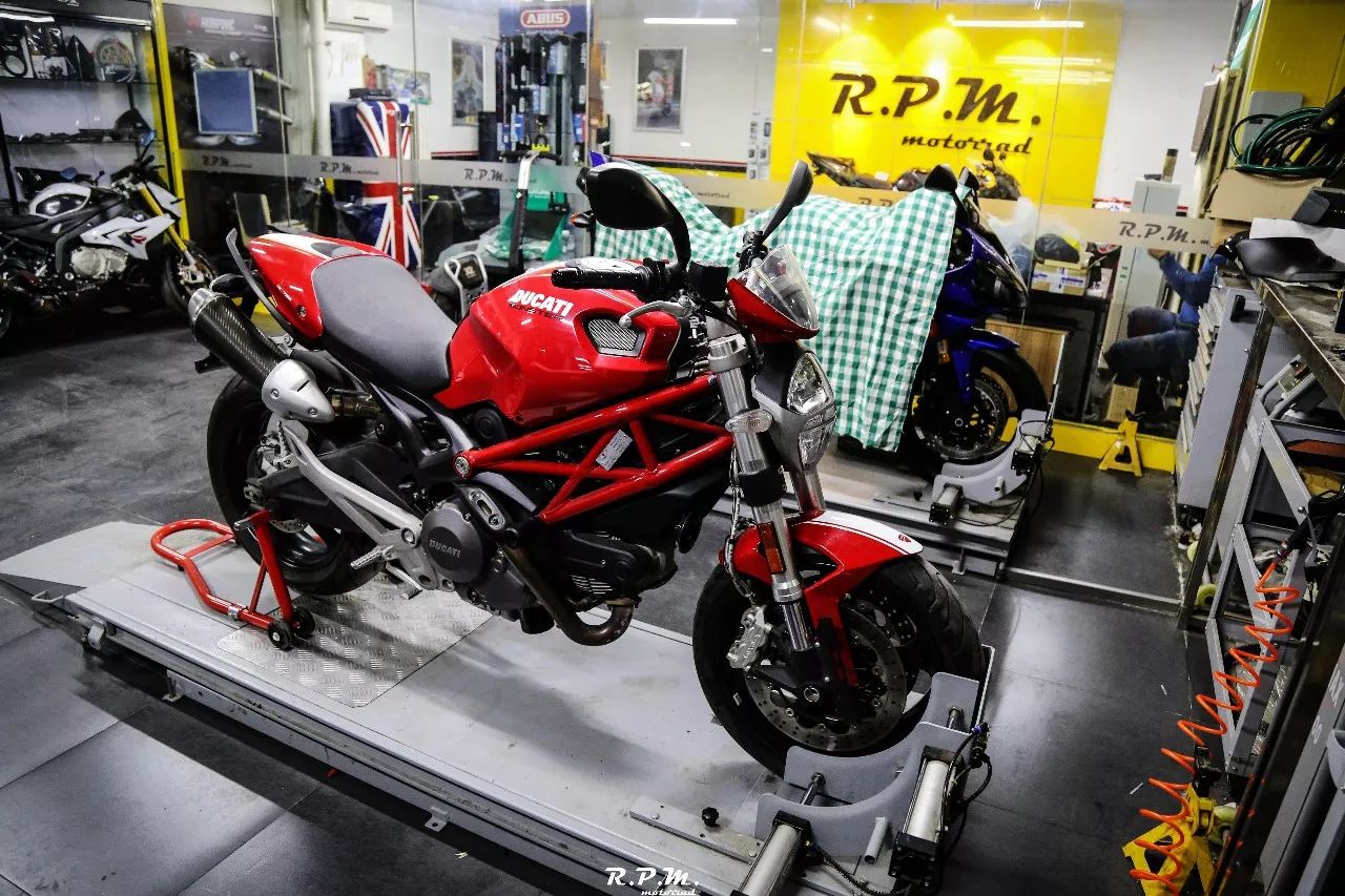 rpmmotorrad保養作業ducatimonster795更換機油機濾清洗鏈條消除車輛