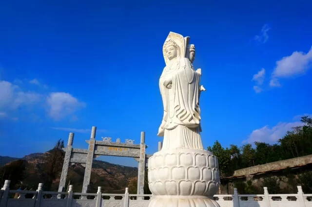 鲁山大雷音寺图片图片